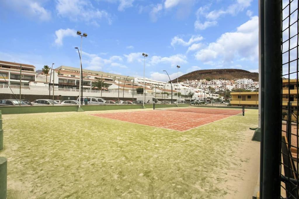 Studio In Torres Del Sol Griffin Near The Beach Arona  Luaran gambar
