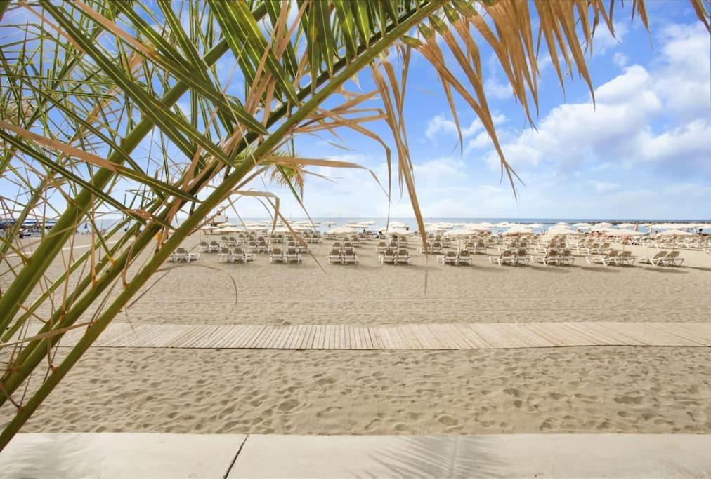 Studio In Torres Del Sol Griffin Near The Beach Arona  Luaran gambar